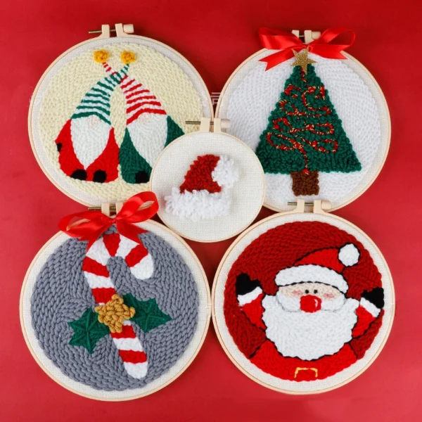 Embroidery Kits: Christmas Tree Punch Needle DIY Kit