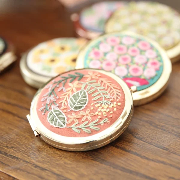 Embroidery Kits - Floral Mirror with 9.5cm Hoop - Image 4
